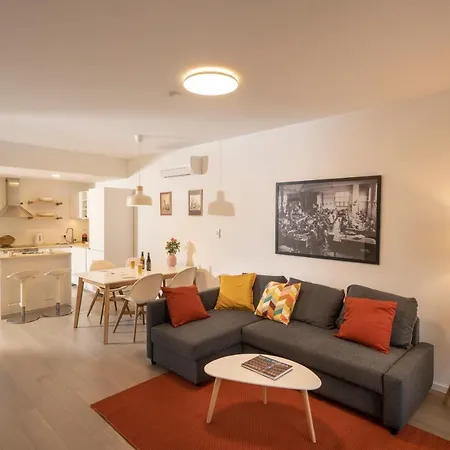 Mannequin: Sea View, Private Parking In The Garage Apartment Rijeka Exterior photo