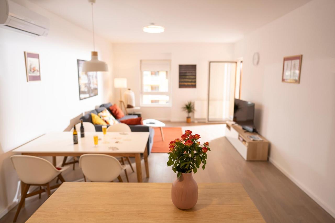 Apartment Mannequin: Sea View, Private Parking In The Garage Rijeka